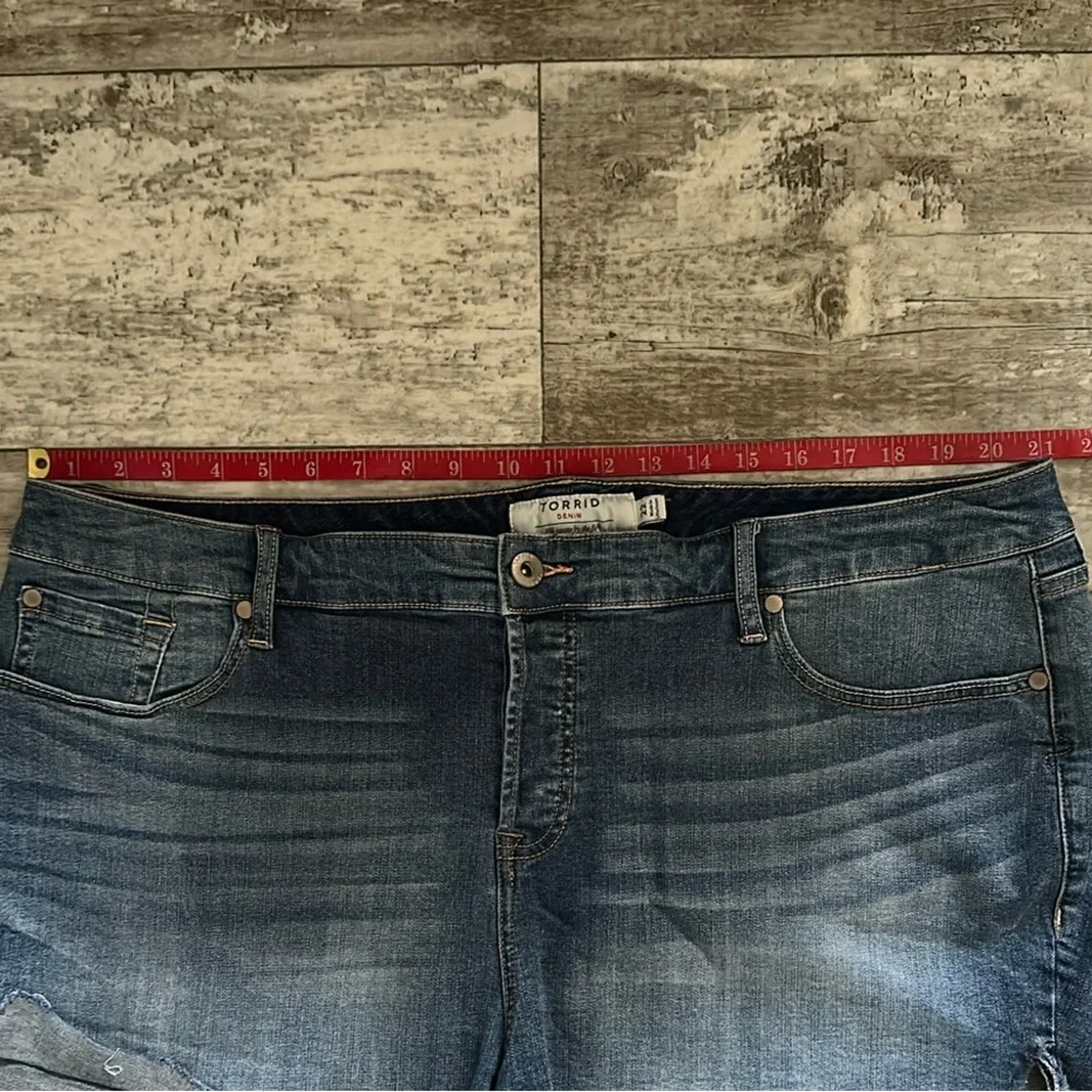 Torrid button fly jean shorts
